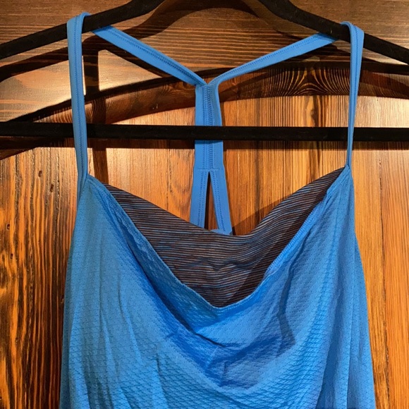 Lululemon CYB Tank Top Cornflower Blue - Picture 5 of 11